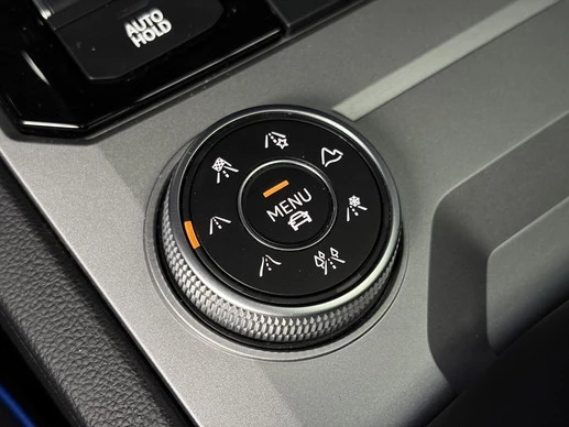 Volkswagen Touareg - Afbeelding 16 van 30