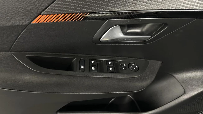 Peugeot e-208 - Afbeelding 22 van 30