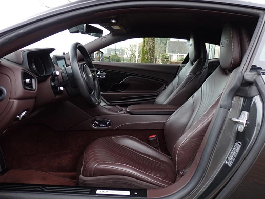 Aston Martin DB11 - Afbeelding 9 van 30