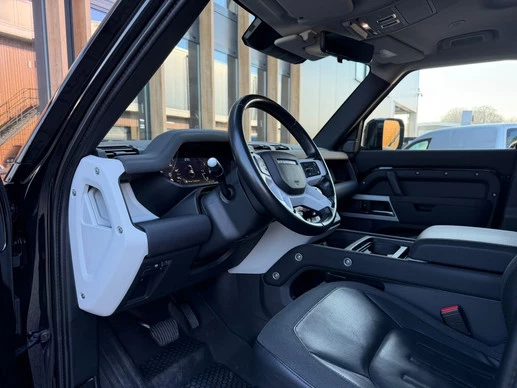 Land Rover Defender - Afbeelding 4 van 16