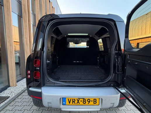 Land Rover Defender - Afbeelding 13 van 16