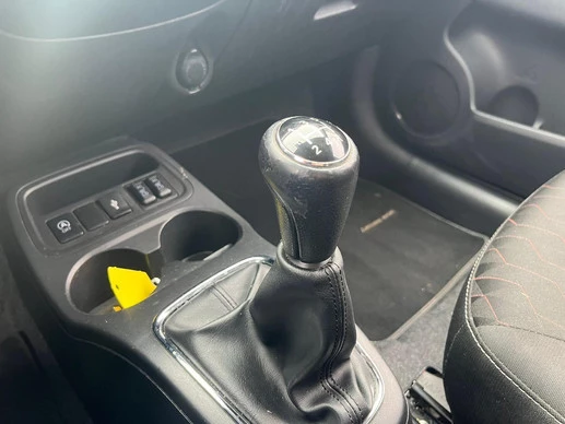 Mitsubishi Space Star - Afbeelding 18 van 25