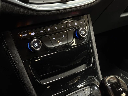 Opel Astra - Afbeelding 8 van 23