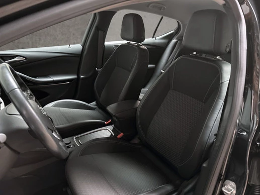 Opel Astra - Afbeelding 10 van 23