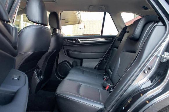 Subaru Outback - Afbeelding 12 van 30