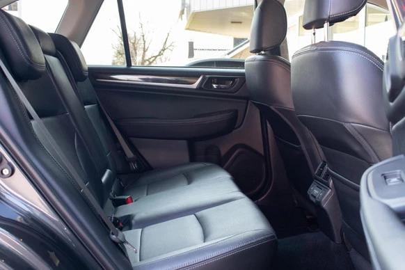 Subaru Outback - Afbeelding 13 van 30