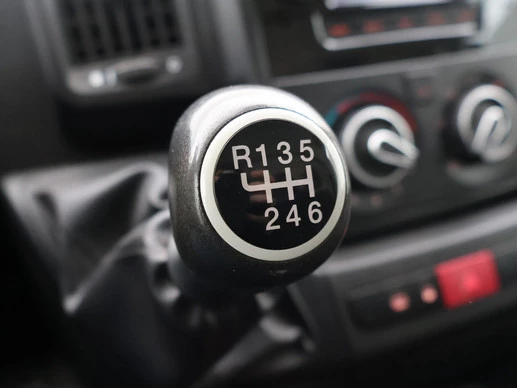 Peugeot Boxer - Afbeelding 23 van 30