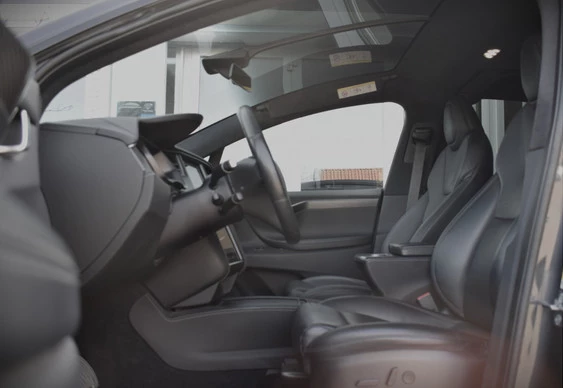 Tesla Model X - Afbeelding 4 van 25