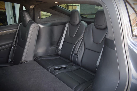 Tesla Model X - Afbeelding 6 van 25