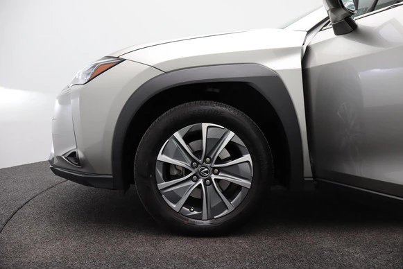 Lexus UX - Afbeelding 17 van 30