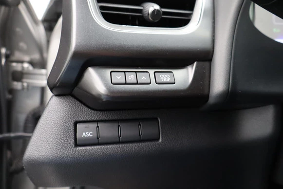 Lexus UX - Afbeelding 27 van 30