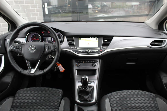 Opel Astra - Afbeelding 2 van 30