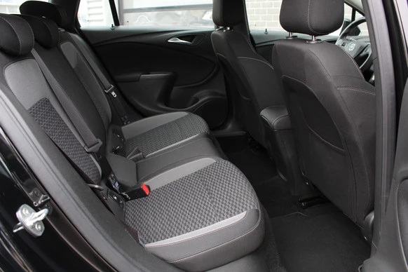 Opel Astra - Afbeelding 11 van 30