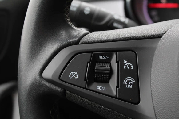 Opel Astra - Afbeelding 15 van 30