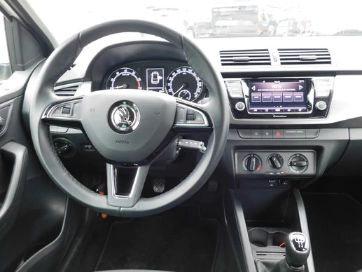 Škoda Fabia - Afbeelding 2 van 30