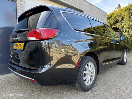 Chrysler Pacifica - Afbeelding 15 van 30