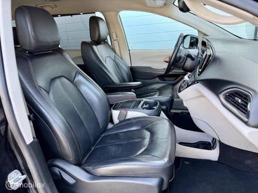 Chrysler Pacifica - Afbeelding 23 van 30