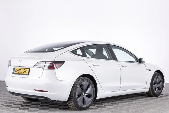 Tesla Model 3 - Afbeelding 27 van 30