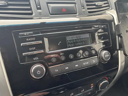 Nissan Navara - Afbeelding 23 van 30