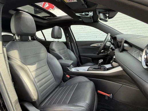 Alfa Romeo Tonale - Afbeelding 21 van 30