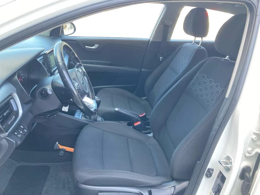 Kia Rio - Afbeelding 13 van 23