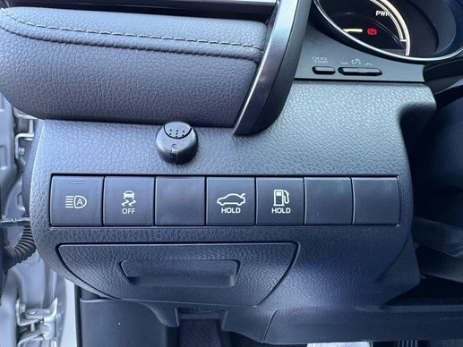 Toyota Camry - Afbeelding 2 van 20