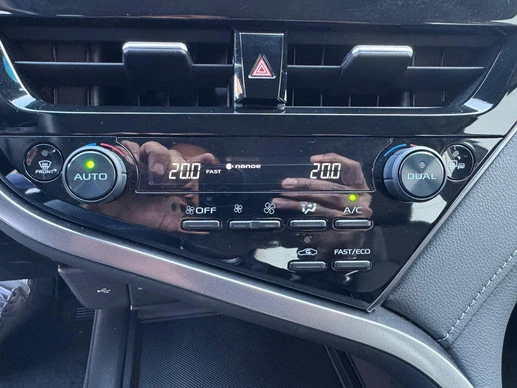 Toyota Camry - Afbeelding 11 van 20