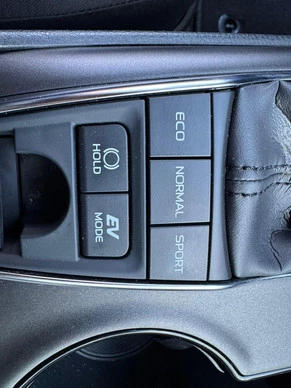 Toyota Camry - Afbeelding 13 van 20