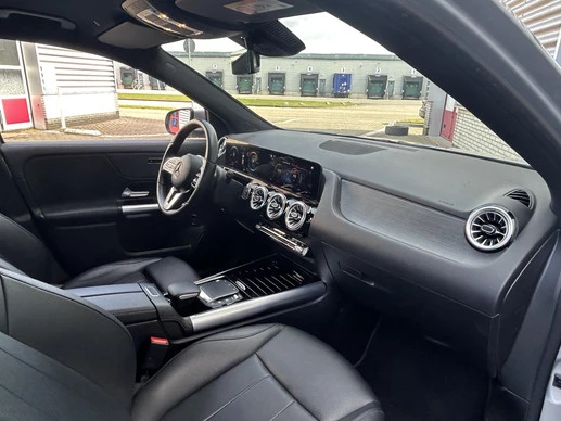 Mercedes-Benz EQA - Afbeelding 10 van 29