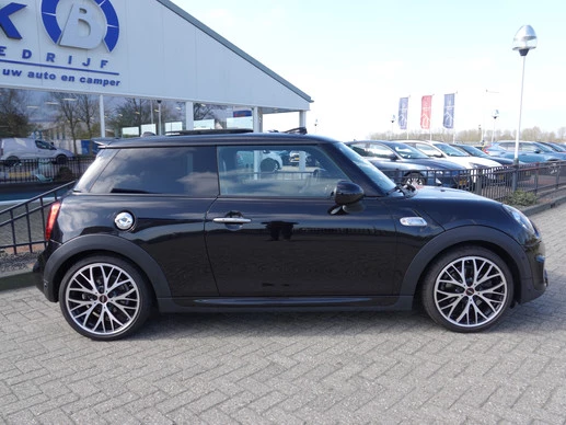 MINI Cooper S - Afbeelding 2 van 30