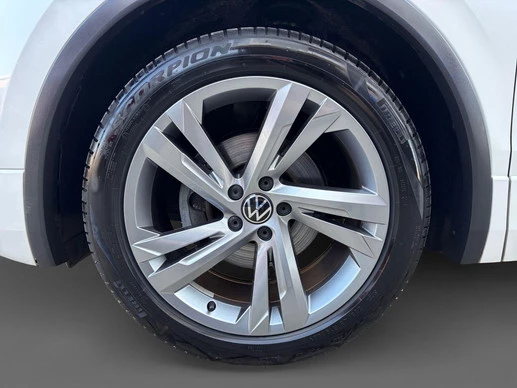 Volkswagen Tiguan - Afbeelding 9 van 30