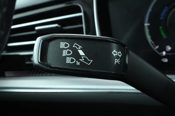 Volkswagen Touareg - Afbeelding 29 van 30