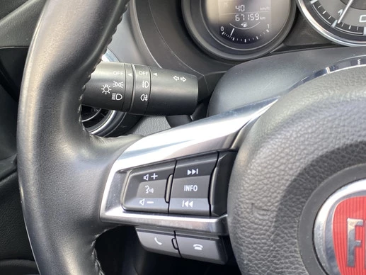 Fiat 124 Spider - Afbeelding 11 van 26