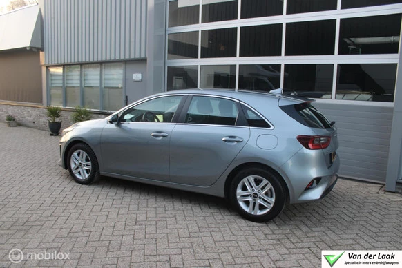 Kia Ceed - Afbeelding 3 van 30