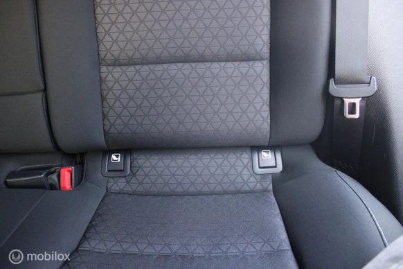 Kia Ceed - Afbeelding 16 van 30