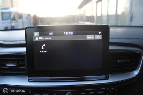 Kia Ceed - Afbeelding 27 van 30