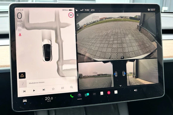 Tesla Model Y - Afbeelding 12 van 30