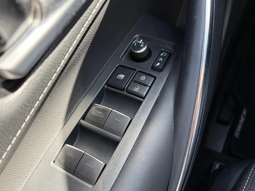 Suzuki Swace - Afbeelding 14 van 30