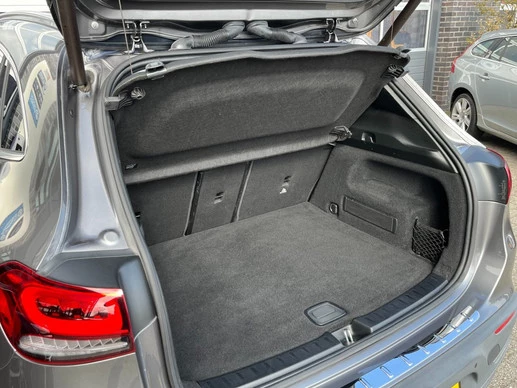 Mercedes-Benz EQA - Afbeelding 17 van 30