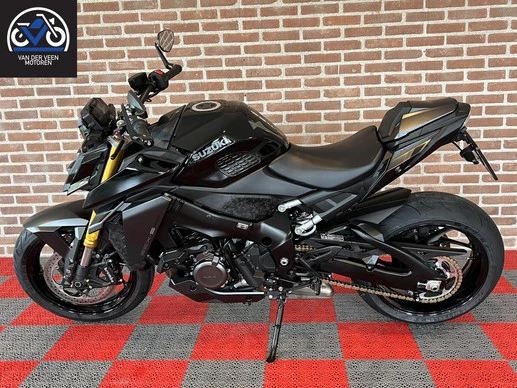 Suzuki GSX - Afbeelding 5 van 15