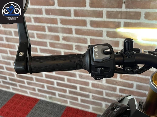 Suzuki GSX - Afbeelding 9 van 15