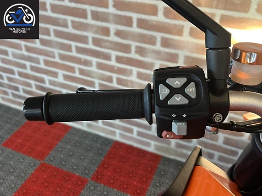 KTM 1290 - Afbeelding 9 van 19