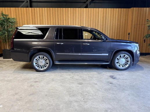 Cadillac Escalade - Afbeelding 8 van 30