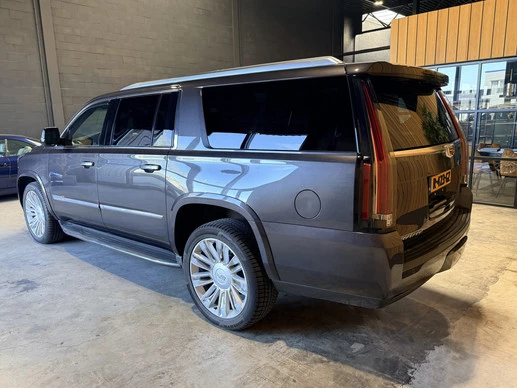 Cadillac Escalade - Afbeelding 9 van 30