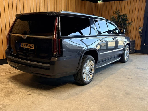 Cadillac Escalade - Afbeelding 11 van 30