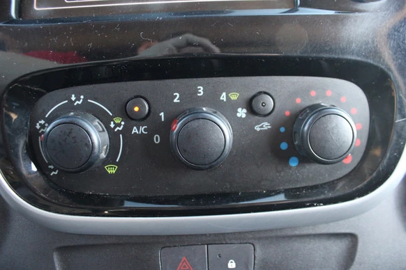 Opel Vivaro - Afbeelding 10 van 17