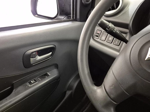 Suzuki Alto - Afbeelding 10 van 25