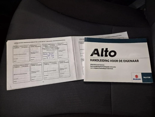 Suzuki Alto - Afbeelding 18 van 25