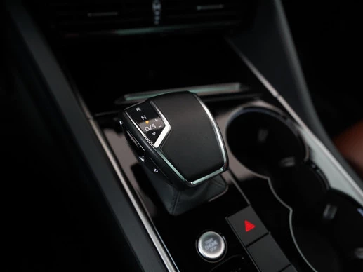 Volkswagen Touareg - Afbeelding 11 van 30