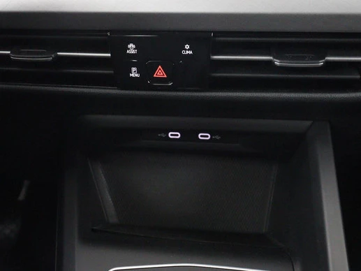 Volkswagen Golf - Afbeelding 28 van 30